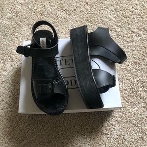 Steve Madden Platform Sandals